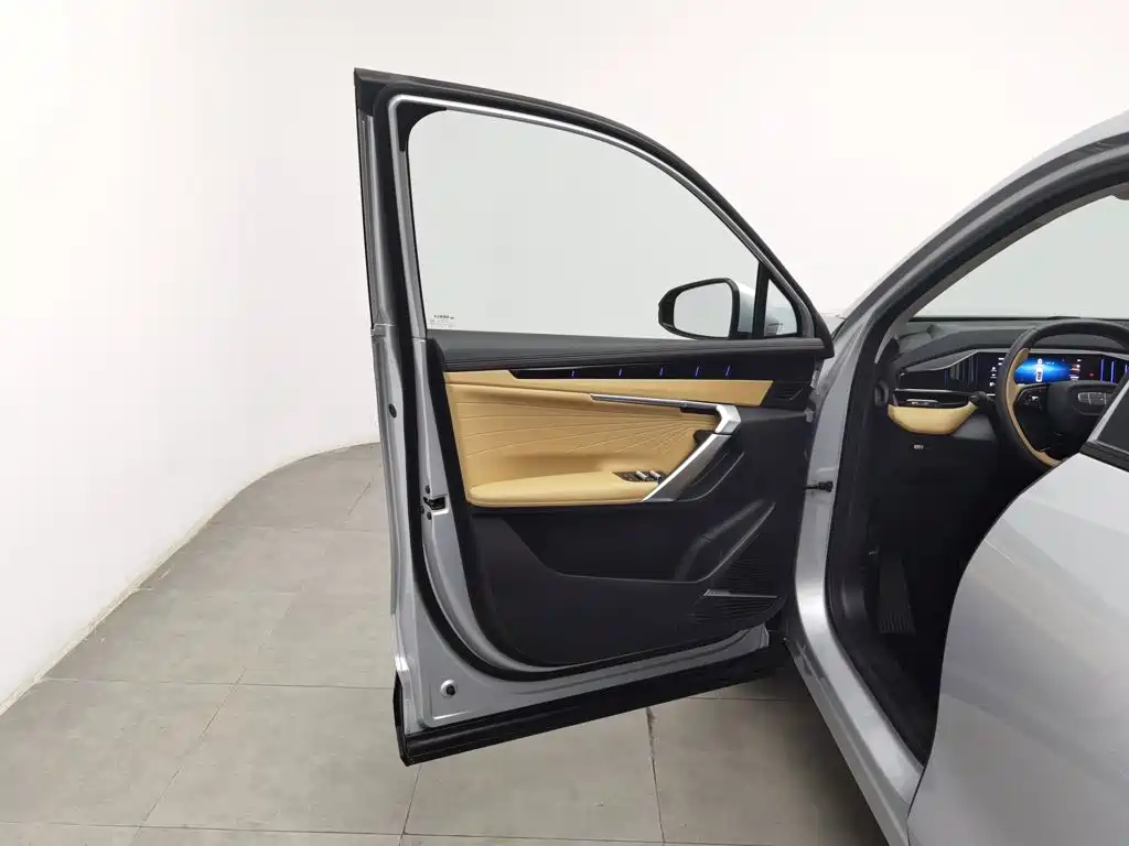 Geely Atlas L 2023 2023 2.0TD DCT Premium Model