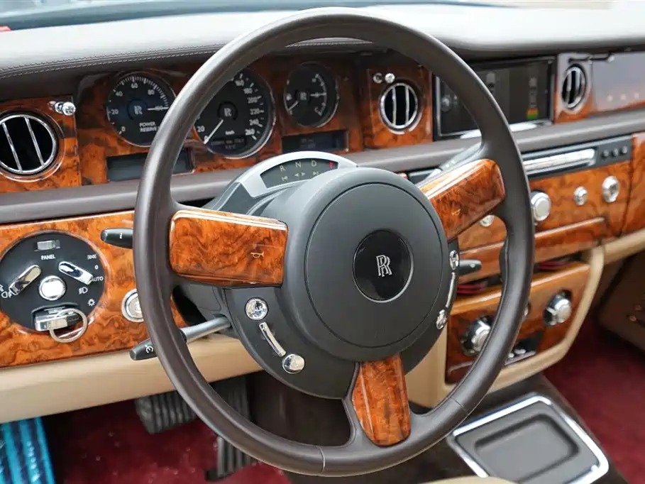 Rolls-Royce Phantom 2013 2013 6.7L Standard