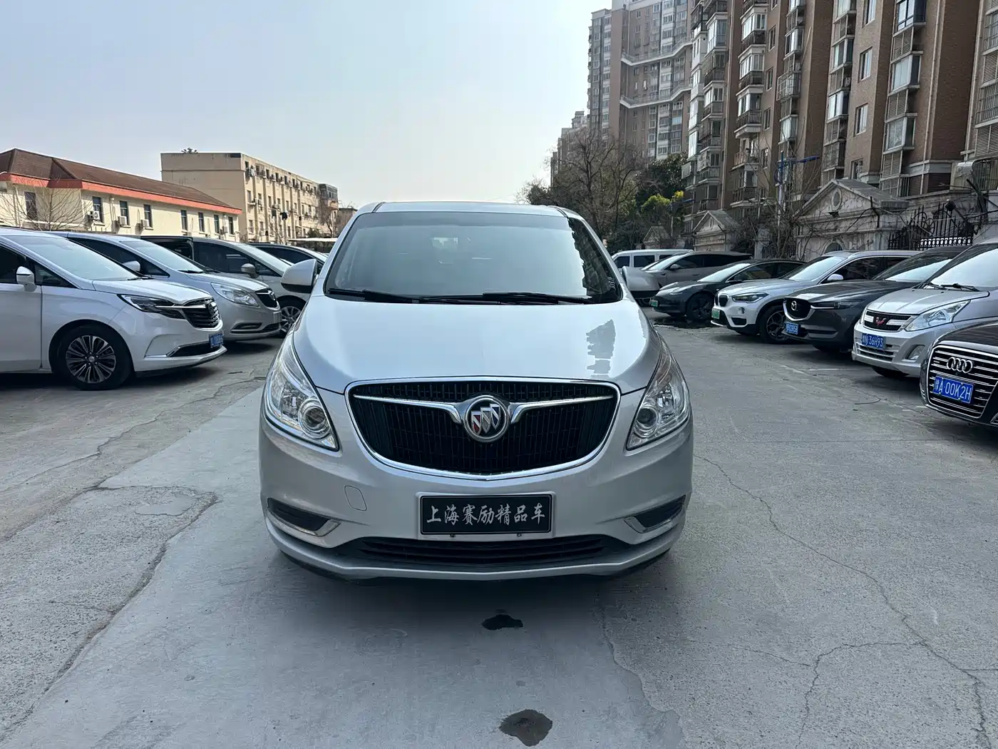 Buick GL8 2018 28T Comfort China VI фото 2