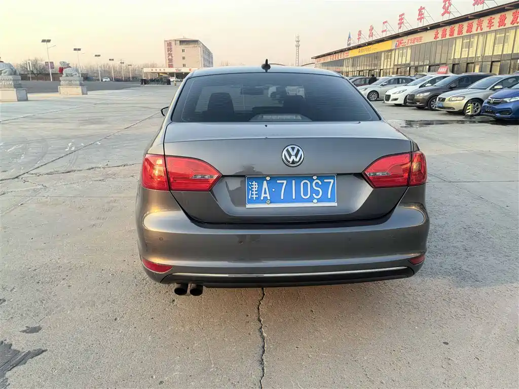 Volkswagen Sagitar 2012 1.8TSI Automatic Flagship Edition фото 8