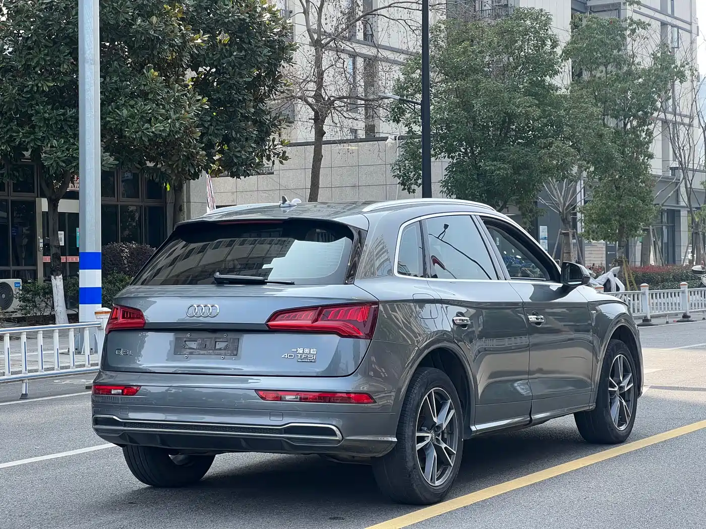 AUDI Q5L