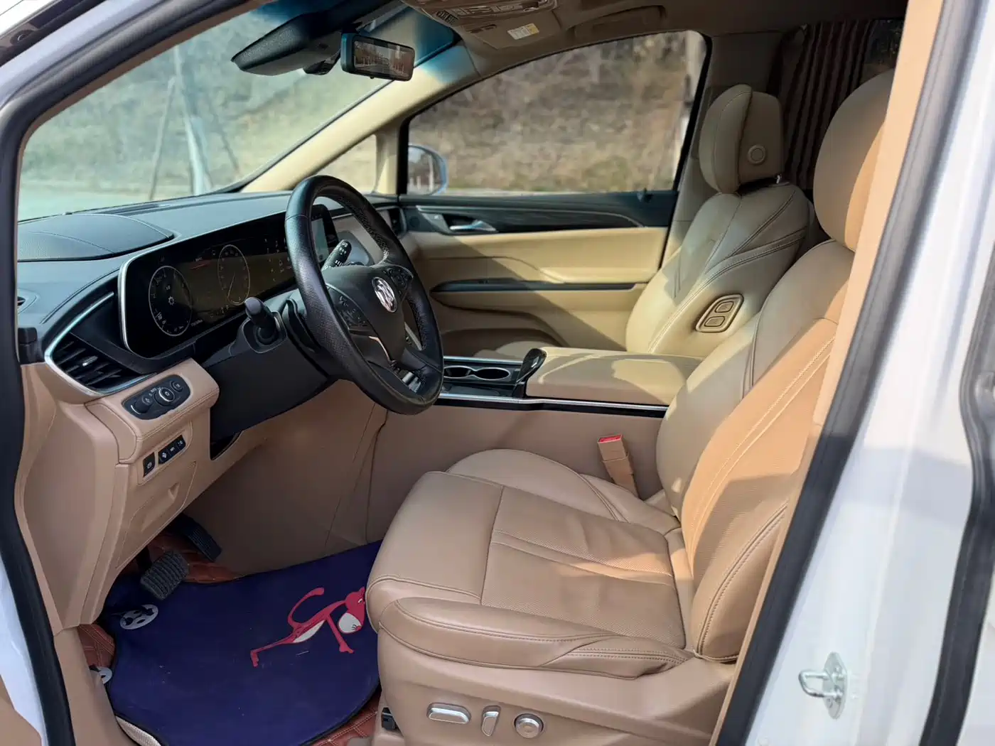 Buick GL8 2021 ES Landlord 653T Smart Flagship фото 4