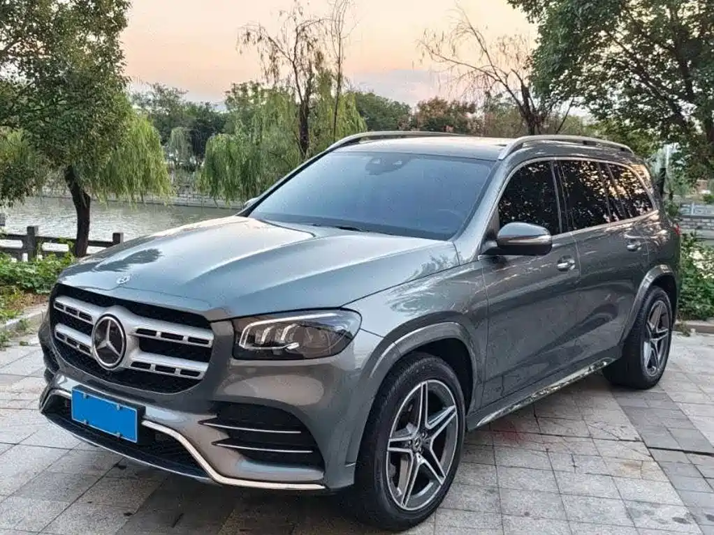 Similar car