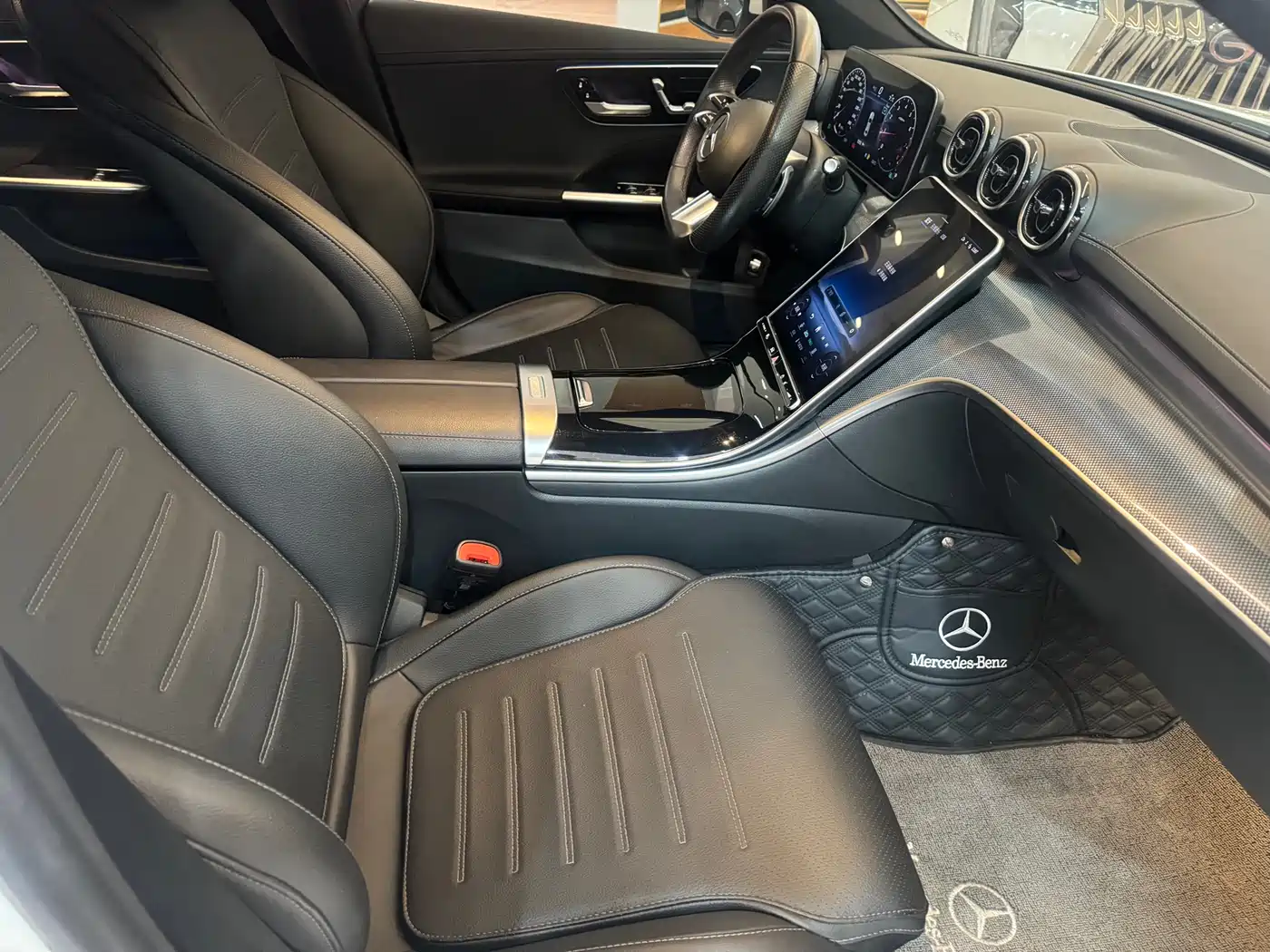 MERCEDES-BENZ C CLASS