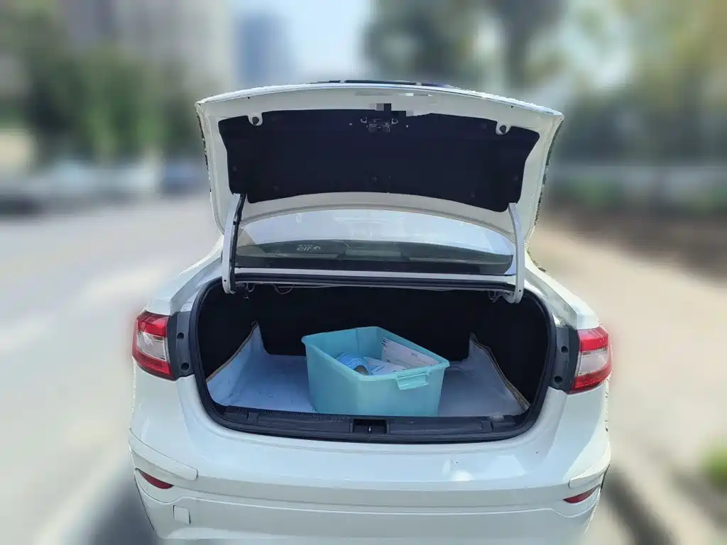 Renault Fluence 2015 2015 2.0L Fashion Edition
