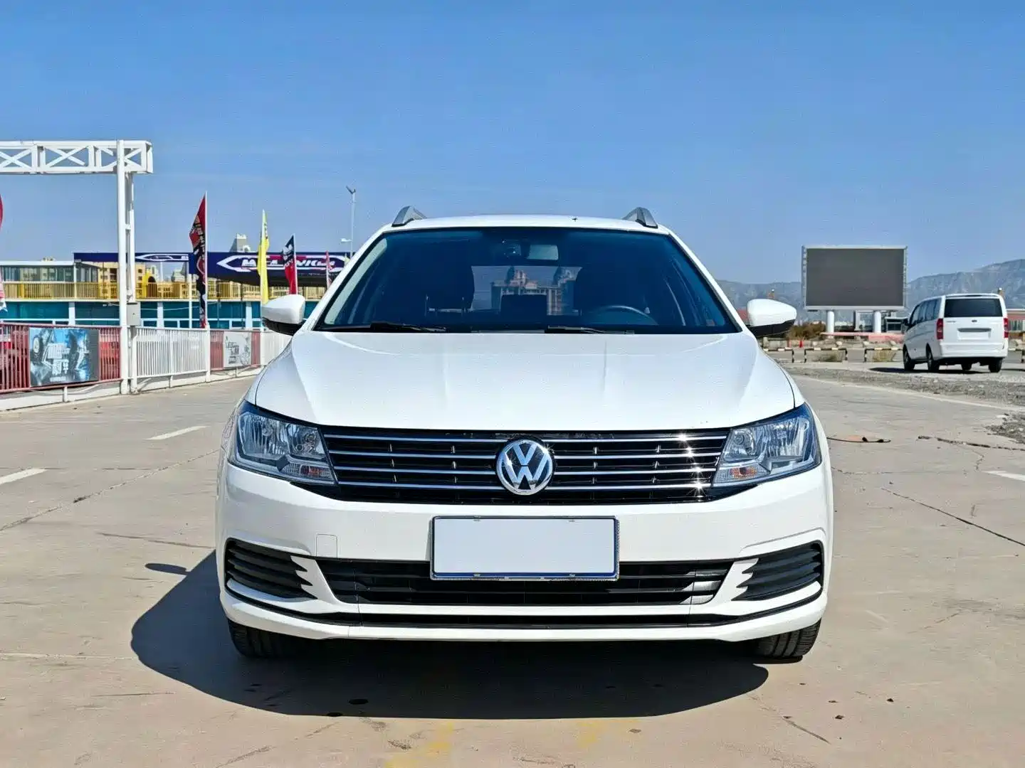 Фото 2 - Volkswagen Lavida Tour