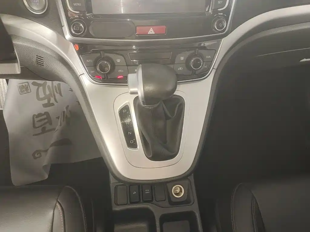 Haval M6 2018 2018 1.5T DCT 2WD Elite