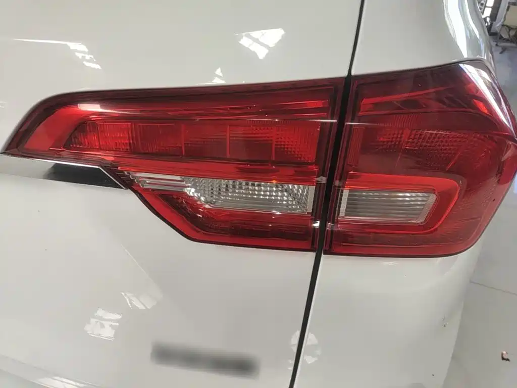 Haval M6 2018 2018 1.5T DCT 2WD Elite