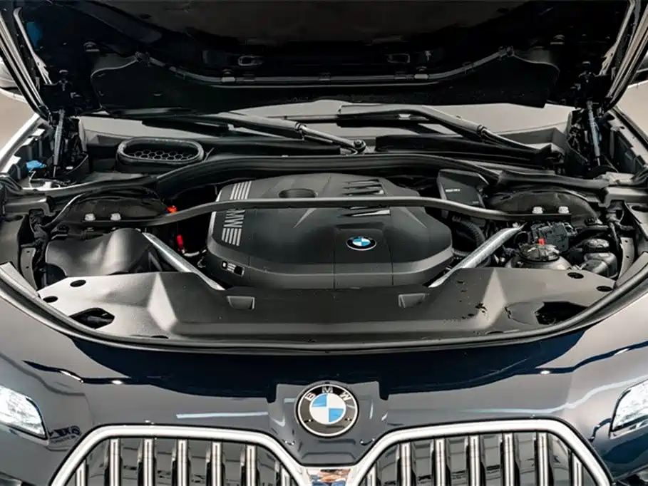 BMW 7 Series 2023 740Li Exclusive M Sport Package фото 32