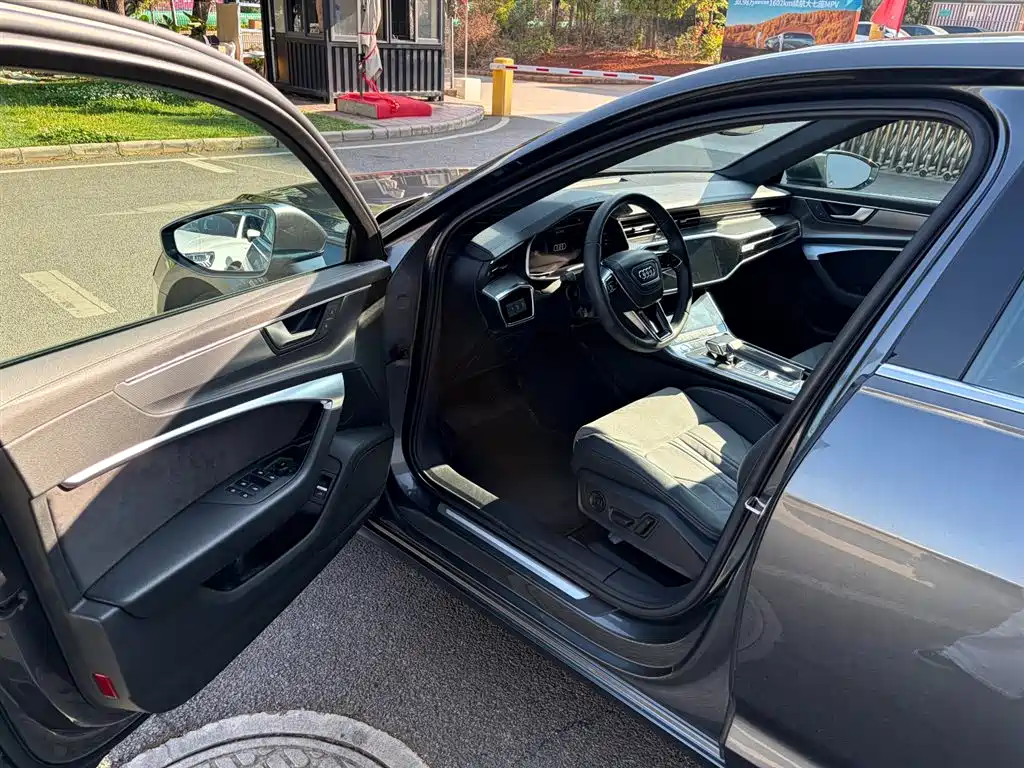 Audi A6L 2019 45 TFSI quattro Premium Dynamic фото 10