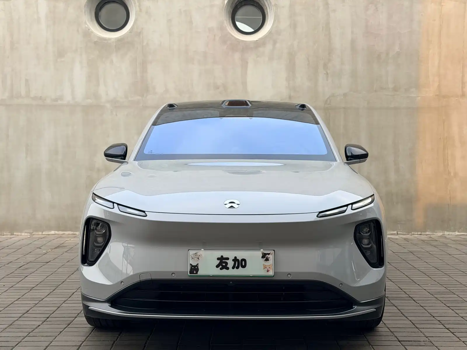 Фото 2 - NIO EC6