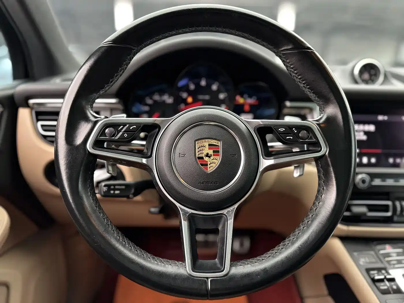 Porsche Macan 2018 Macan 2.0T фото 15