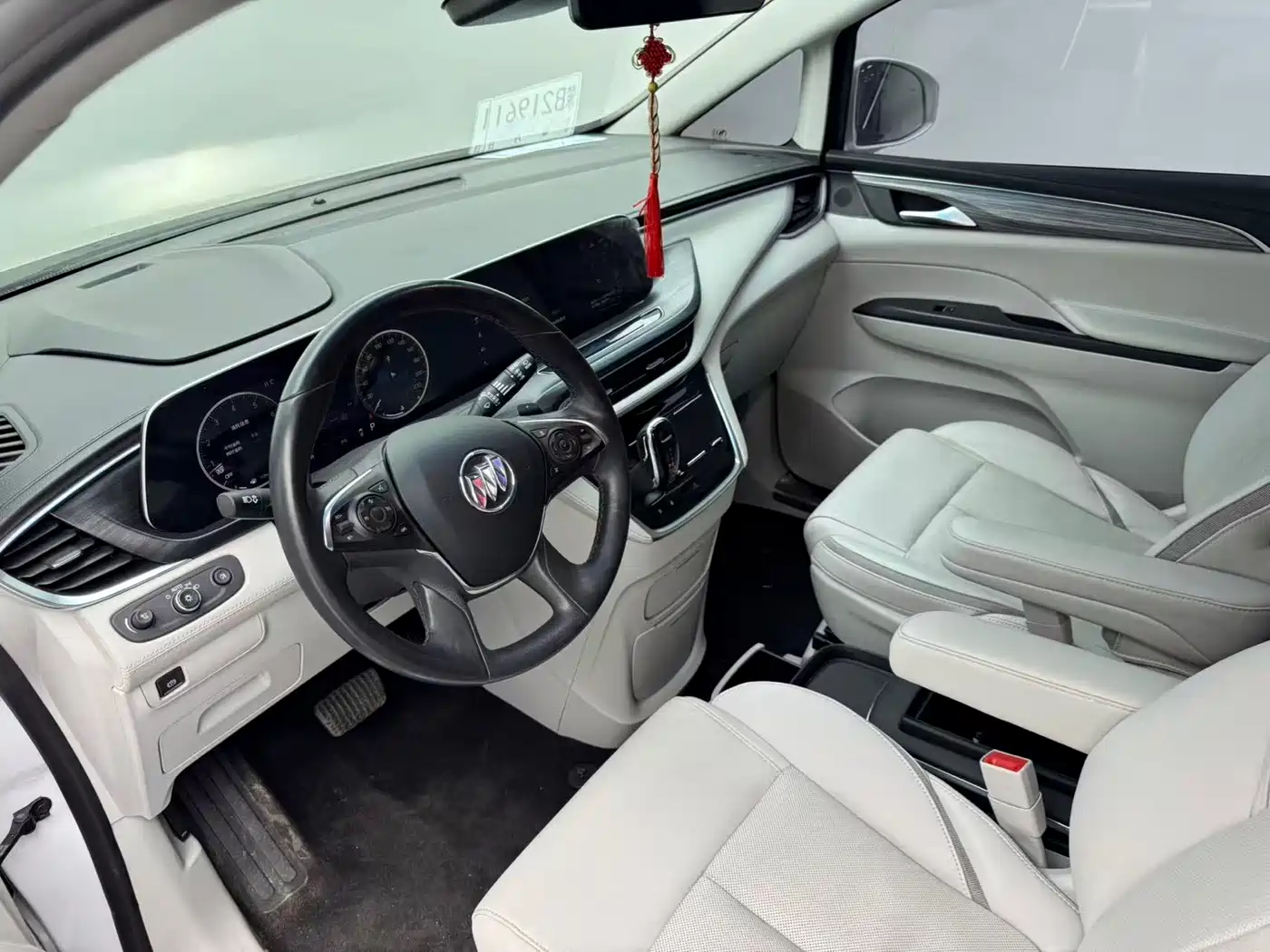 Buick GL8 2023 ES Landmaster Exclusive Harmony Edition фото 8