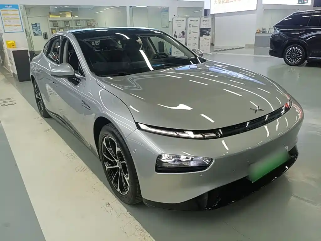 Фото 4 - XPeng P7