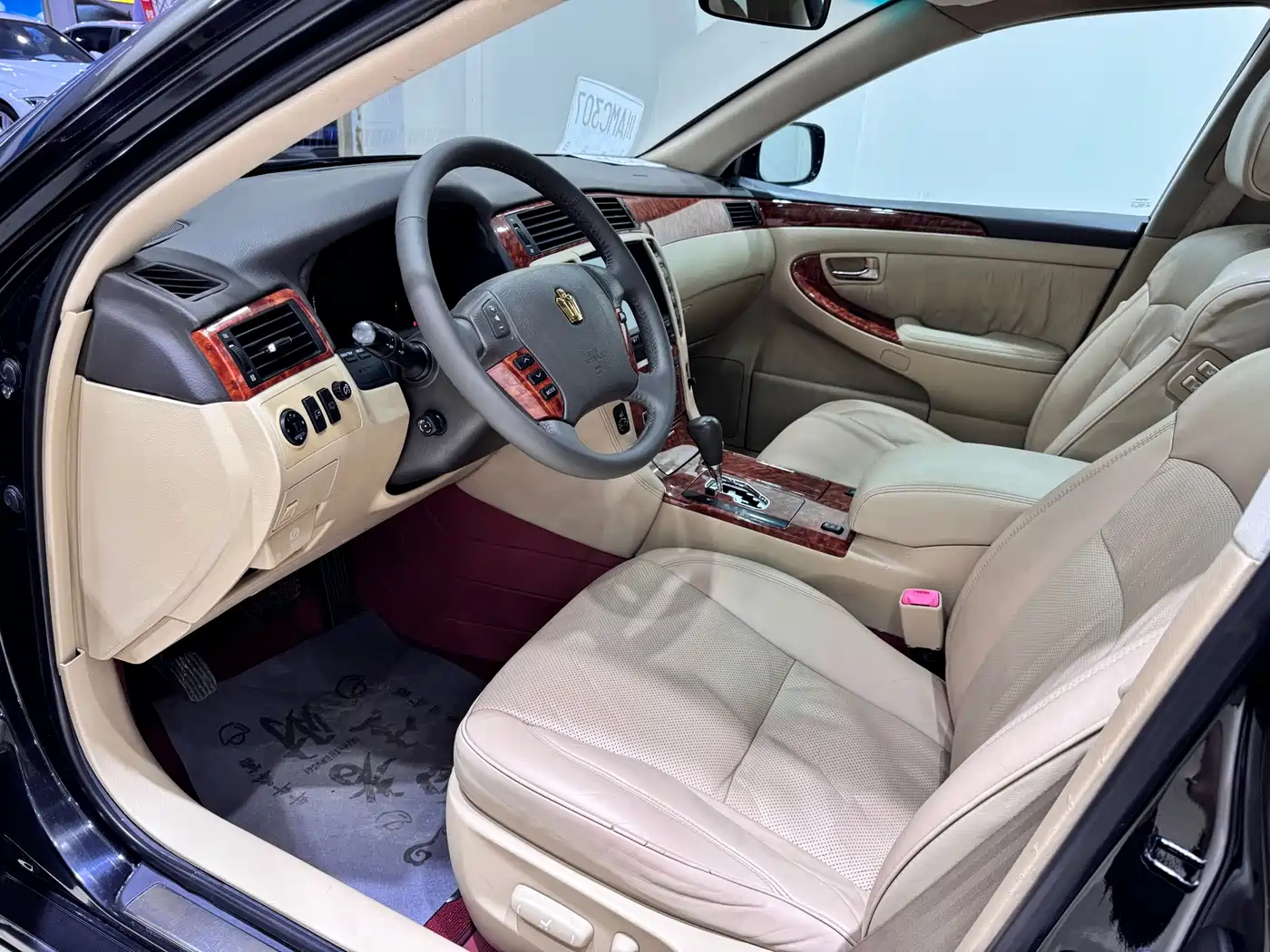 Toyota Crown 2007 2.5L Royal Leather Edition фото 8