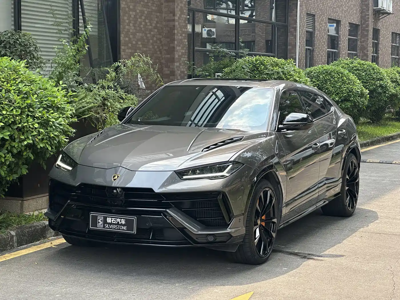 2024 Lamborghini Urus