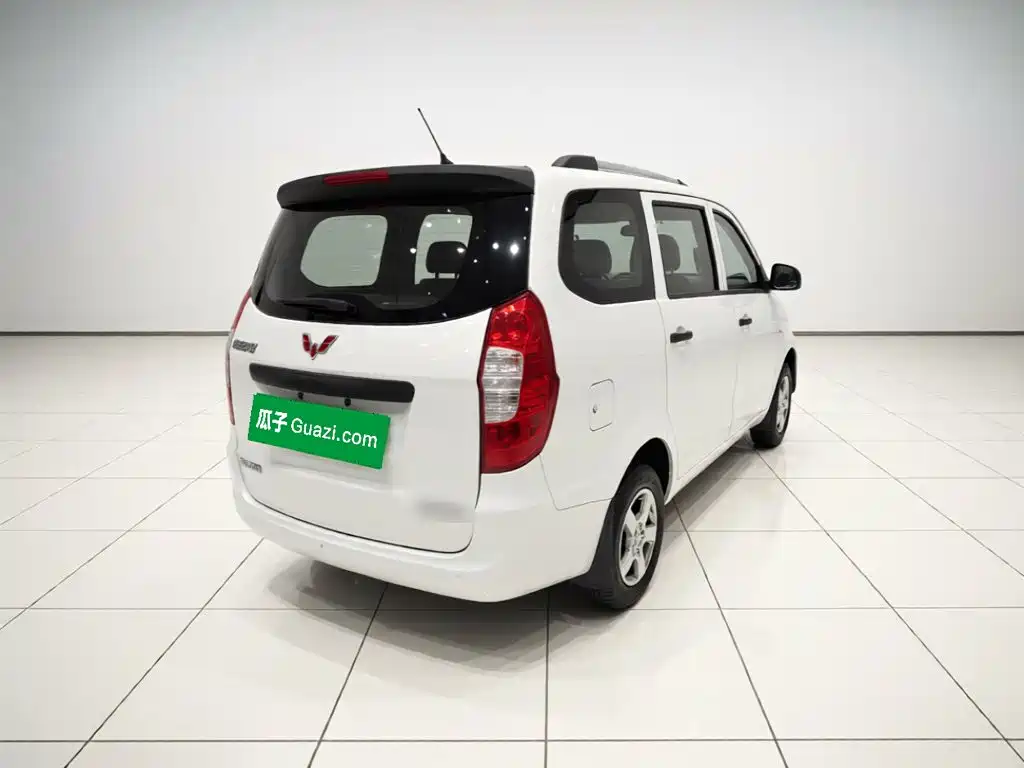 Wuling Motors Wuling Hongguang 2015 2015 1.5L S Basic China IV