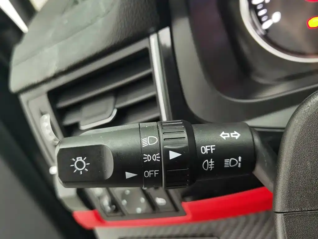 Dongfeng Fengxing Fengxing SX6 2022 2022 1.6L Manual Comfort