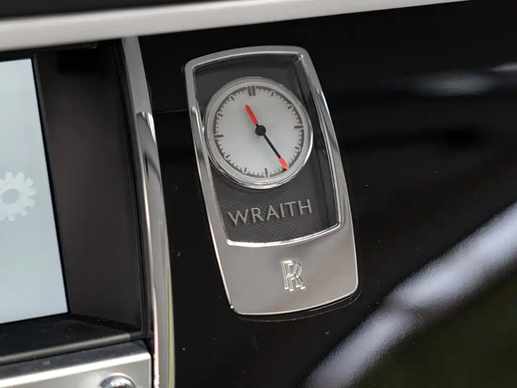 Фото 15 - Rolls-Royce Wraith