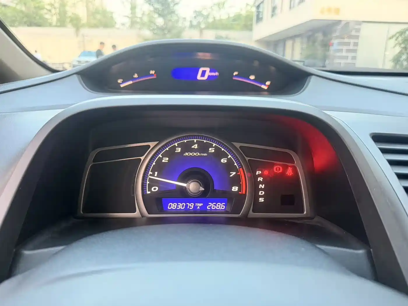Фото 20 - Honda Civic