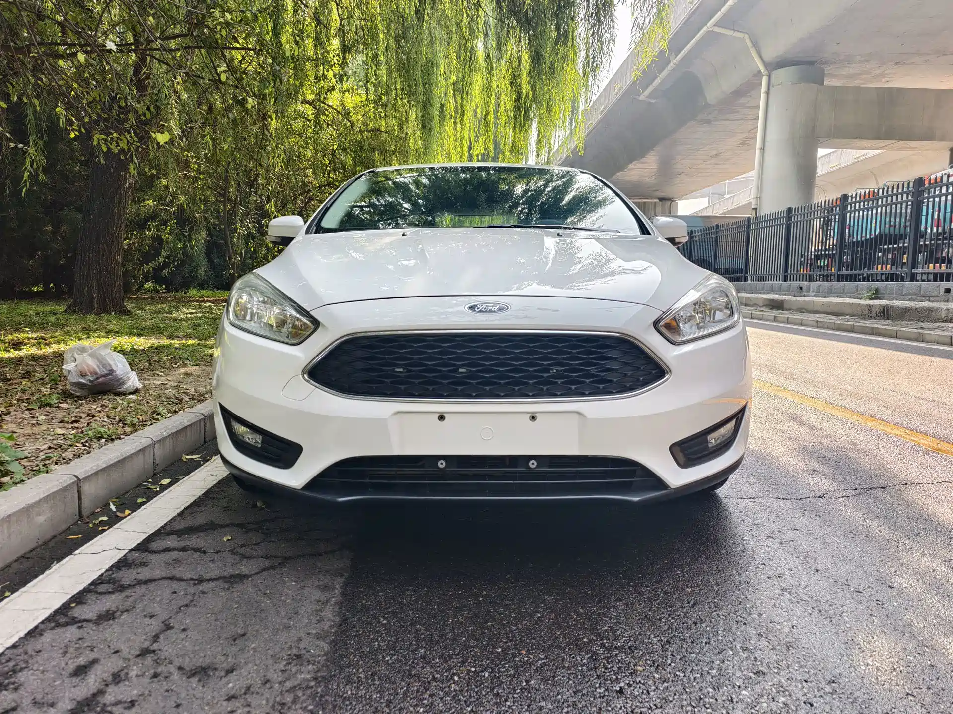 Фото 2 - Ford Focus