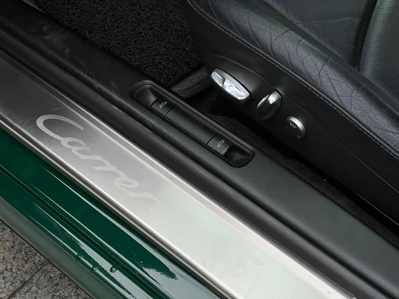 Porsche 911 2006 Carrera 4S AT 3.8L фото 24