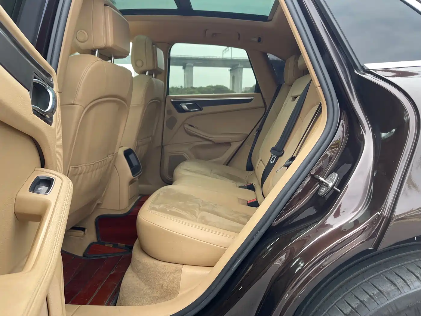 Porsche Macan 2016 Macan 2.0T фото 28