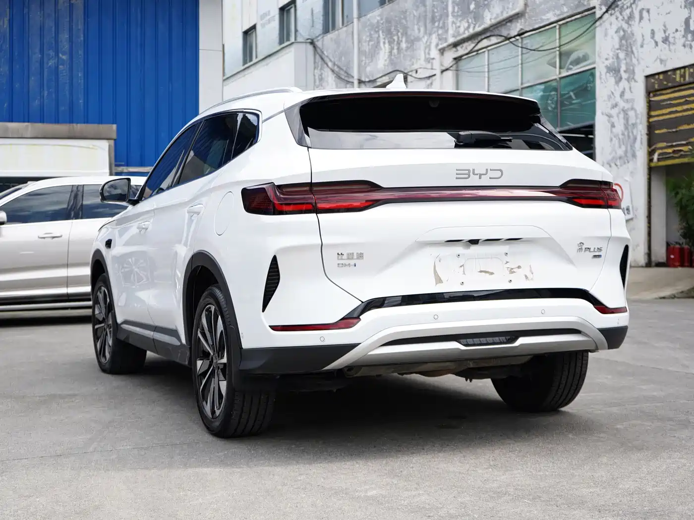 BYD Song PLUS PHEV 2025 2025 DM-i Smart Drive Edition 112KM Noble