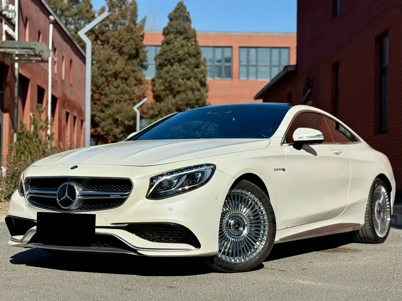 Mercedes-Benz S-Class AMG 2015 AMG S 63 4MATIC Coupe фото 3