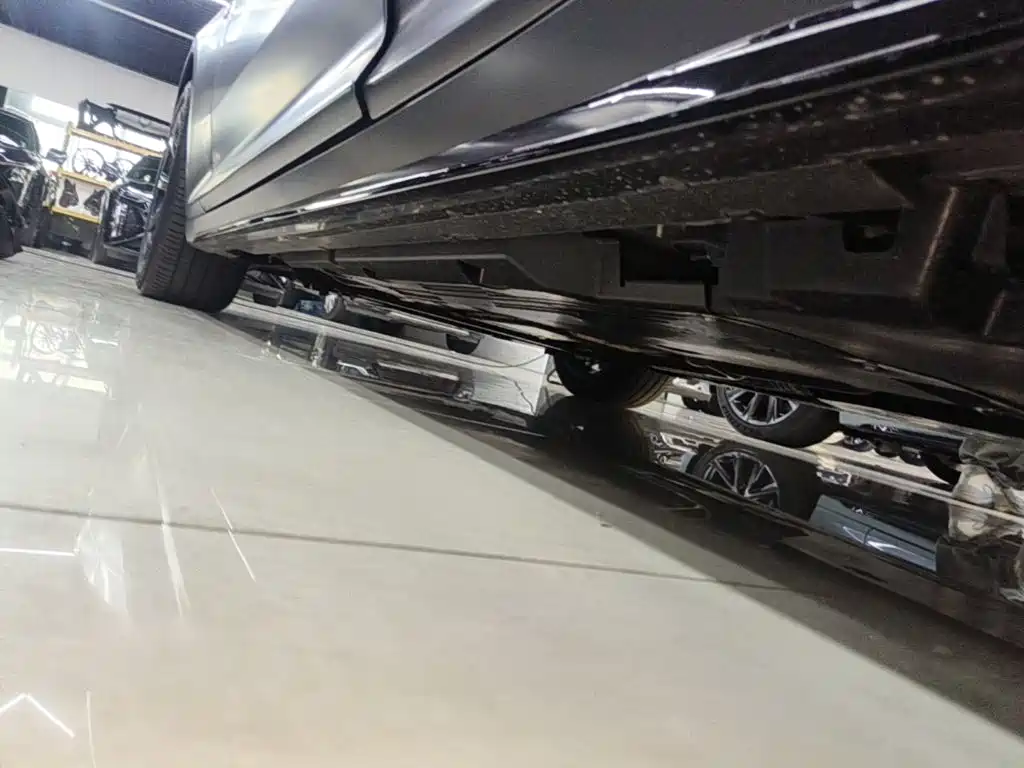 Cadillac CT5 2026 2025 Model 28T Track Performance Edition