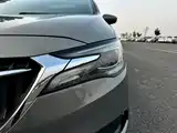 Фото 7 - Buick GL6