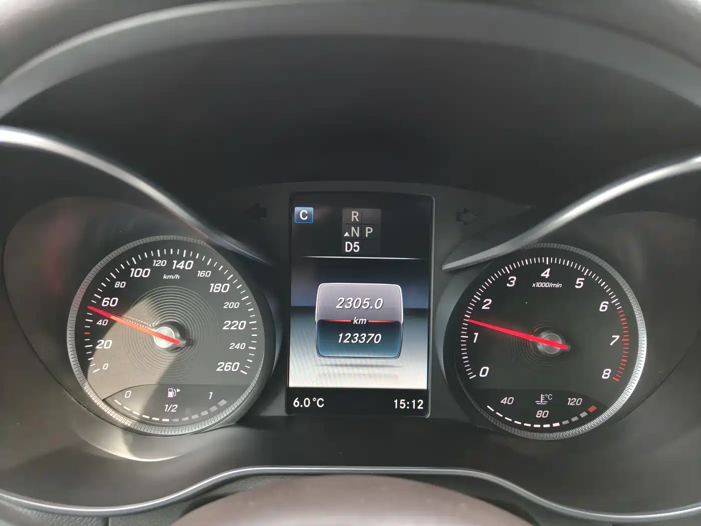 Mercedes-Benz GLC 2017 GLC 260 4MATIC Luxury фото 12