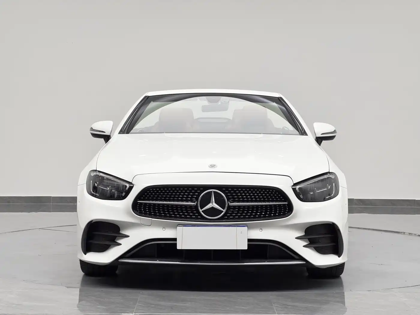  E CLASS