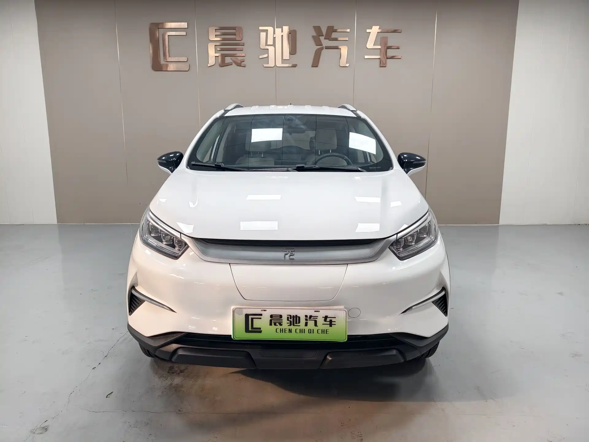 Фото 2 - BYD Yuan Pro