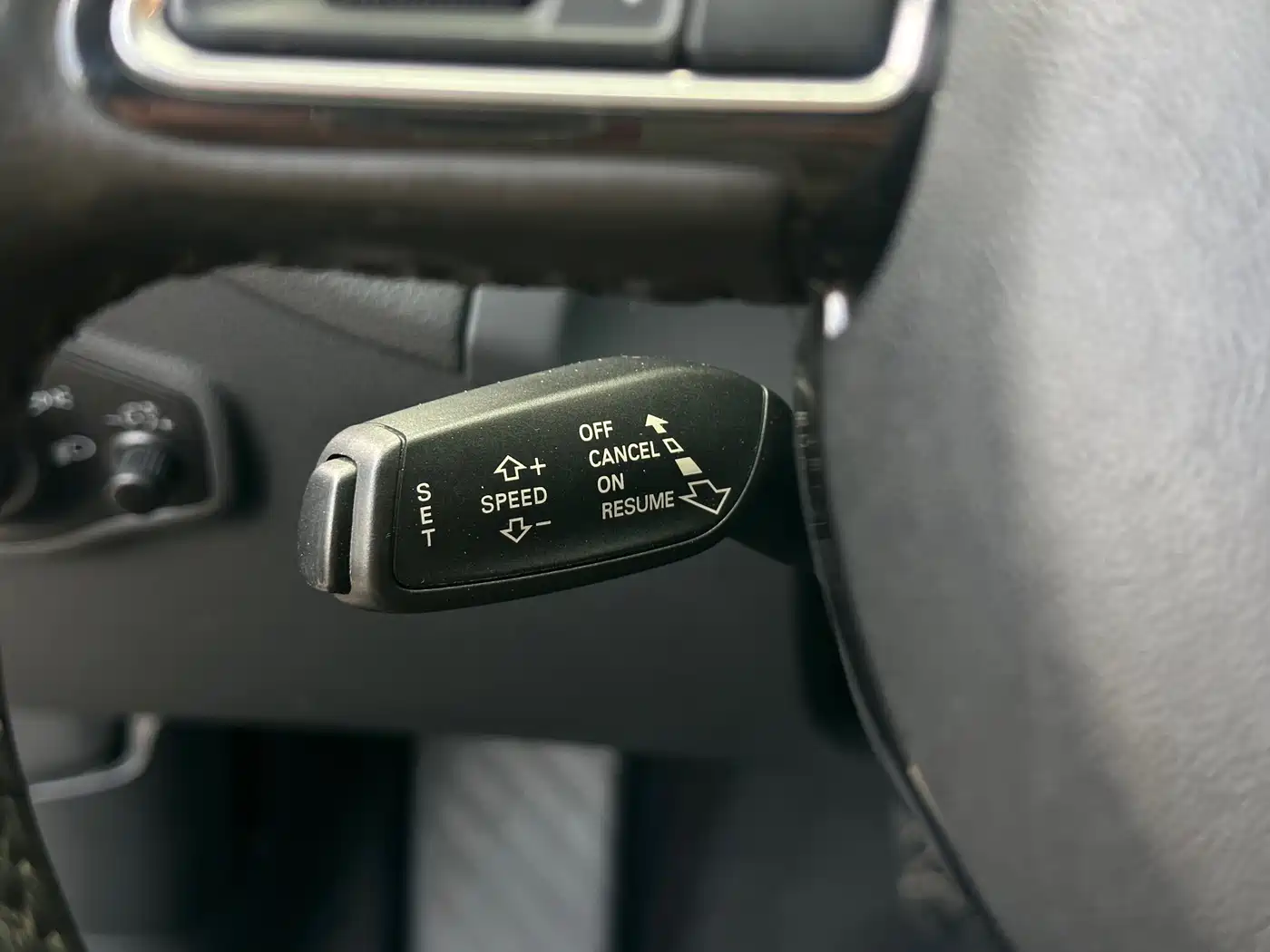 Audi Q5 2016 40 TFSI Technology Model фото 8