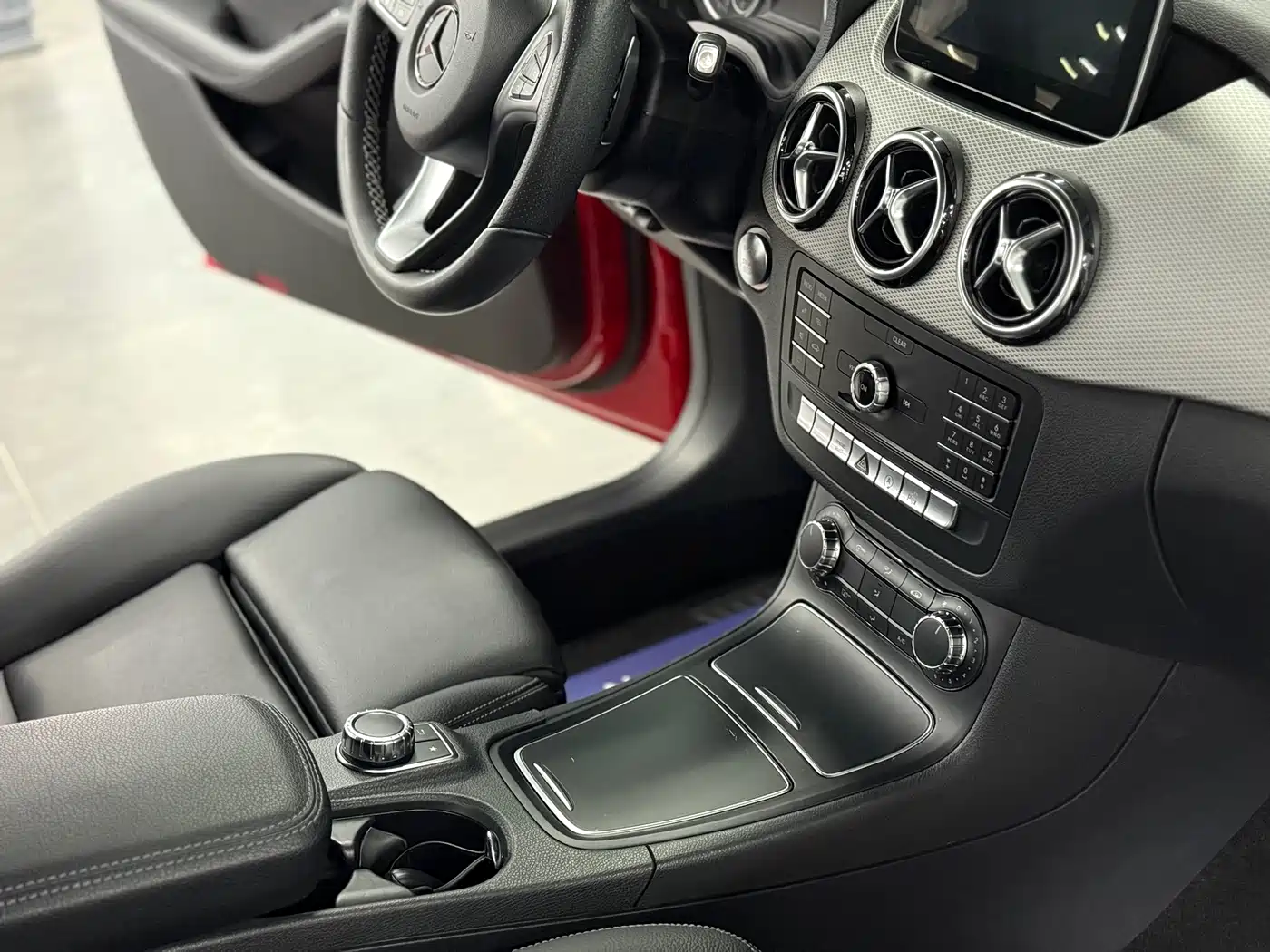 Mercedes-Benz B-Class 2017 B 200 Dynamic фото 7