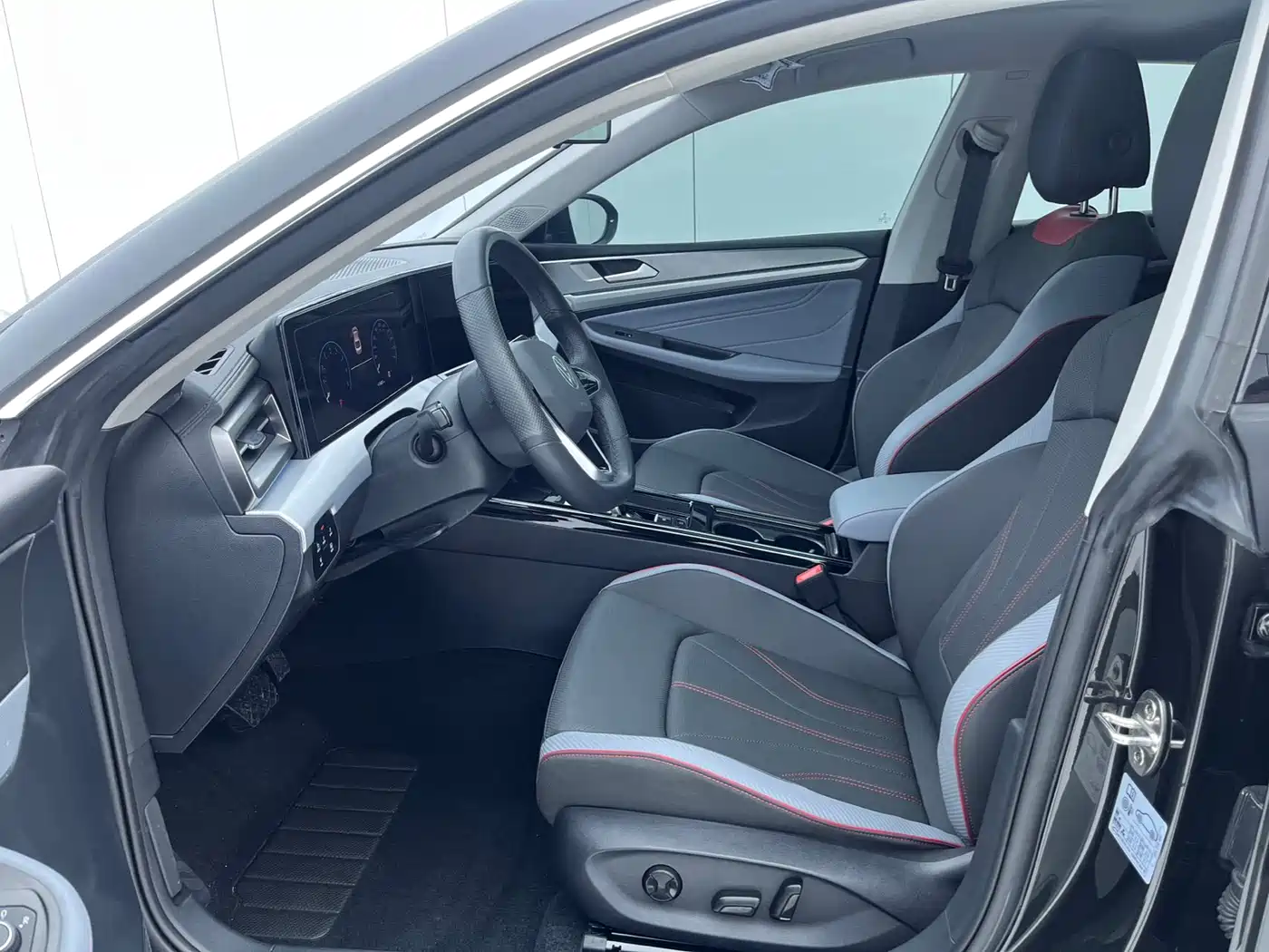 Volkswagen Lamando 2022 Lamando L 280TSI DSG Cool Edition фото 24