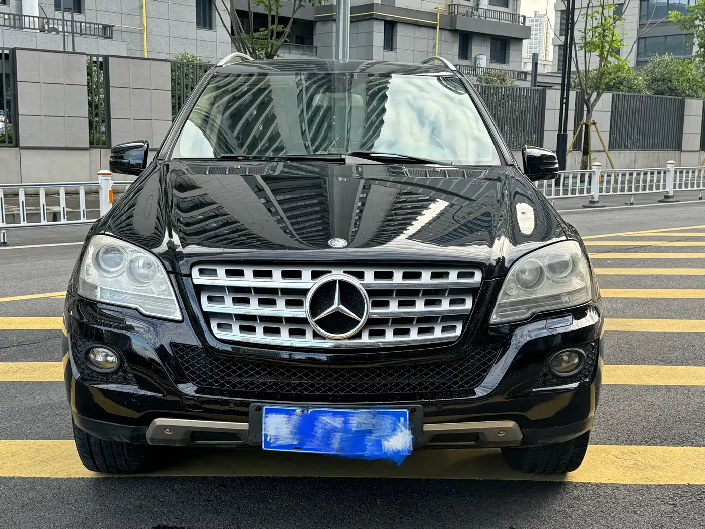 Mercedes-Benz M-Class 2010 ML 350 4MATIC Luxury фото 16