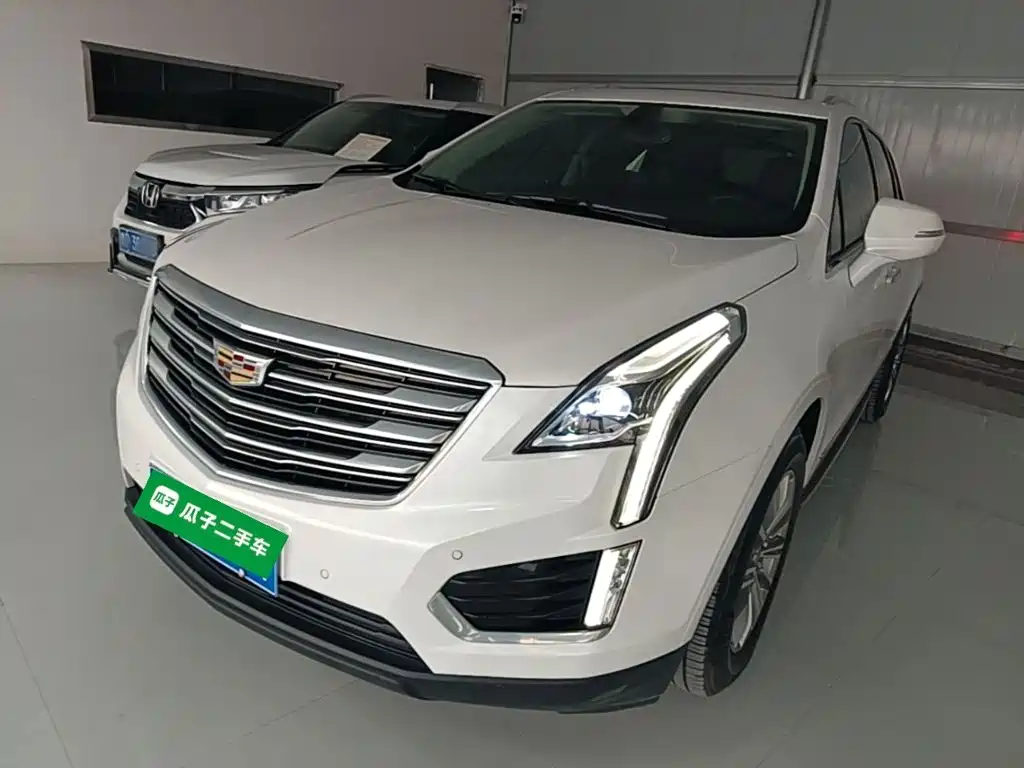 Cadillac XT5 2016 2016 28T AWD Luxury Model