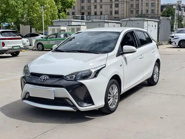 Toyota YARiS L Zhi Xuan 2023