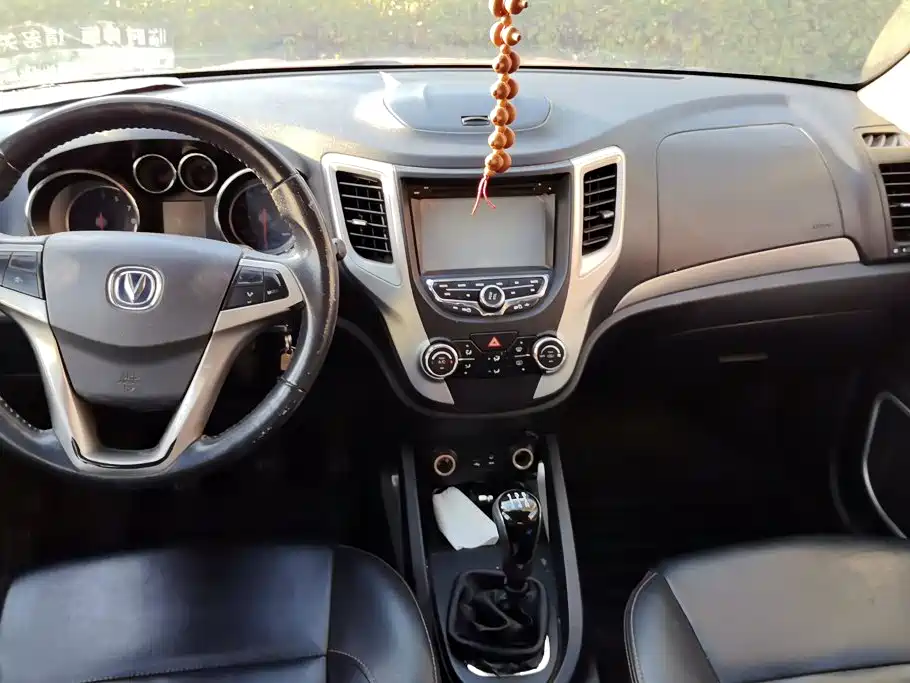 Changan CS35 2015 2014 1.6L Manual Luxury Type China V