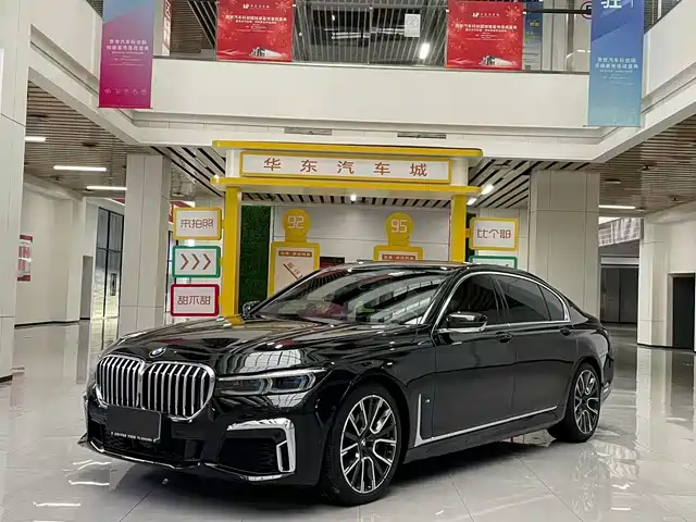 BMW 7 SERIES