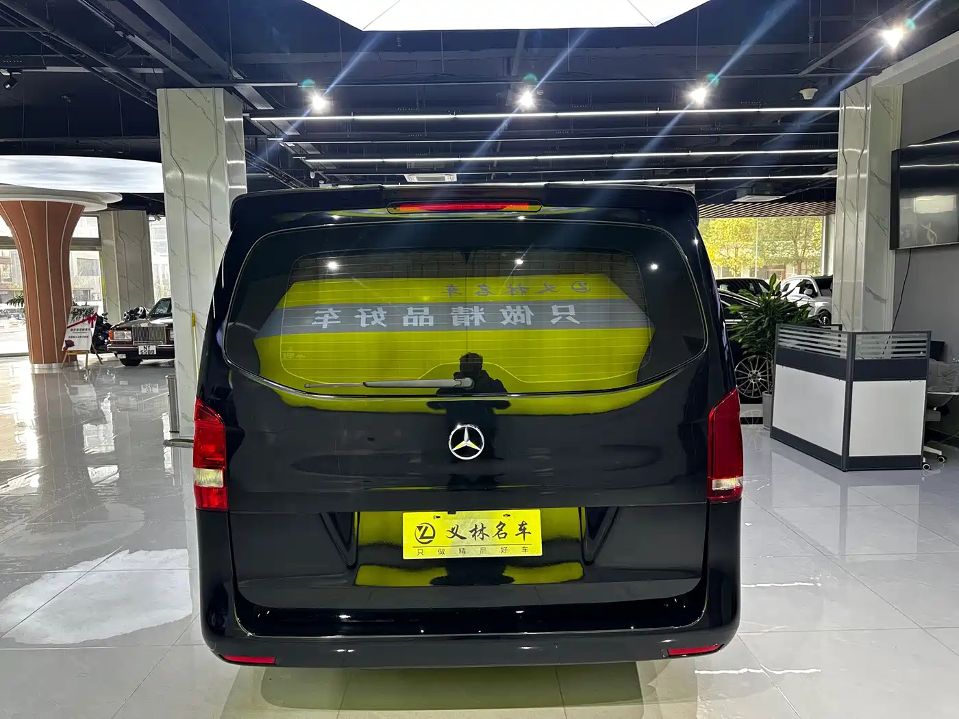 MERCEDES-BENZ VITO