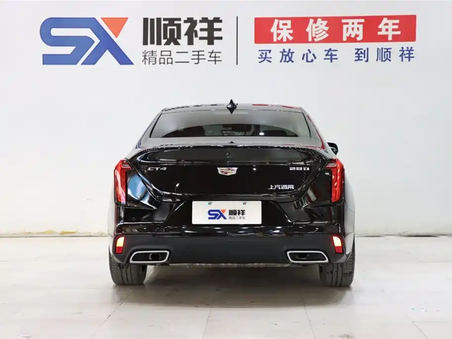 CADILLAC CT4