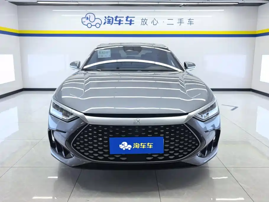 Фото 2 - BYD Han