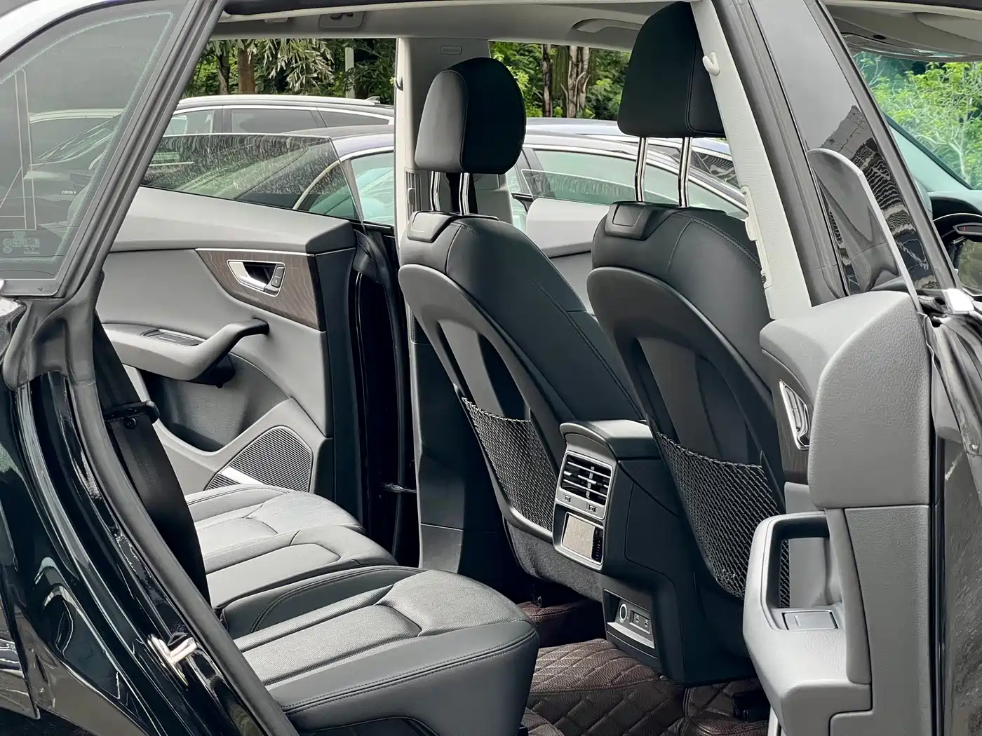 Audi Q8 2023 2022 55 TFSI Luxury Dynamic