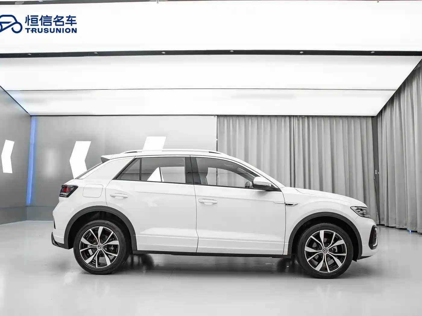Volkswagen T-Roc, миниатюра 7