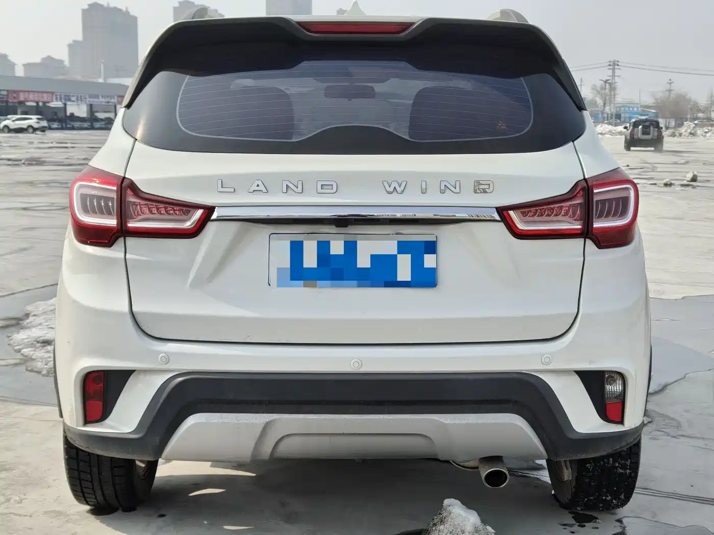 Landwind X2 2018 2017 1.6L Manual Platinum Edition