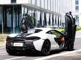 Photo 4 - McLaren 570