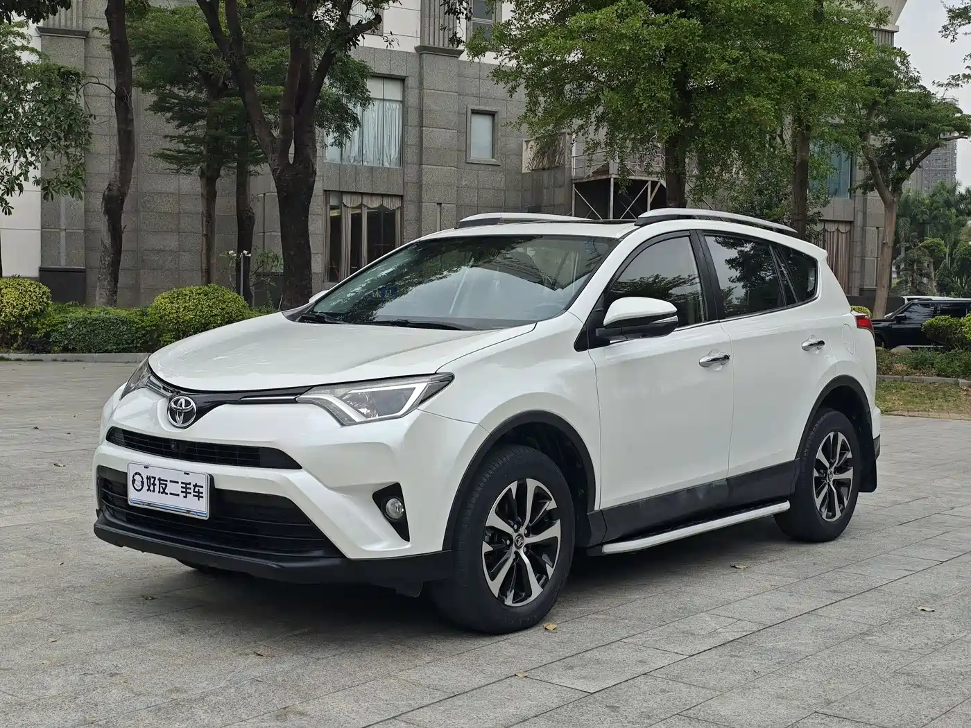 Toyota RAV4 Rongfang 2016 2.0L CVT 2WD Trend (China V)